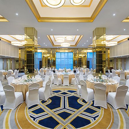 Crowne Plaza Zhengzhou, An Ihg Hotel Εξωτερικό φωτογραφία